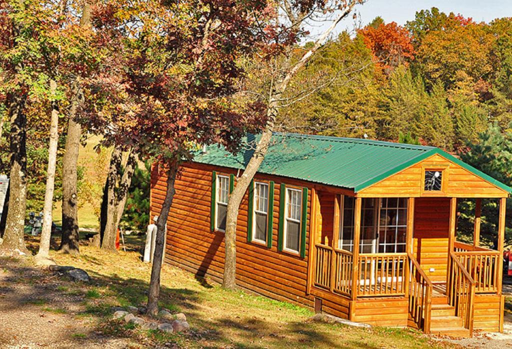 Arrowhead Camping Resort Deluxe Cabin 4 Douglas Center Eksteriør billede